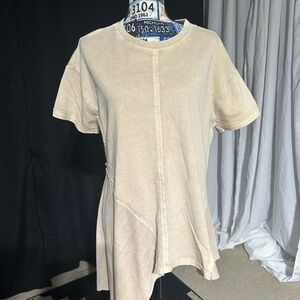 Beige Easel Short Sleeve Top